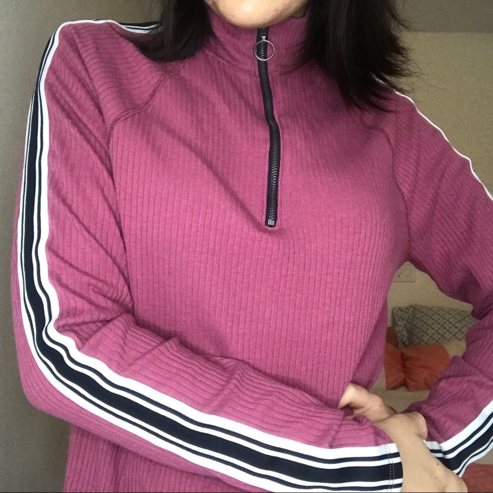 Abercrombie Mauve Ribbed Quarter Zip w/ Stripes